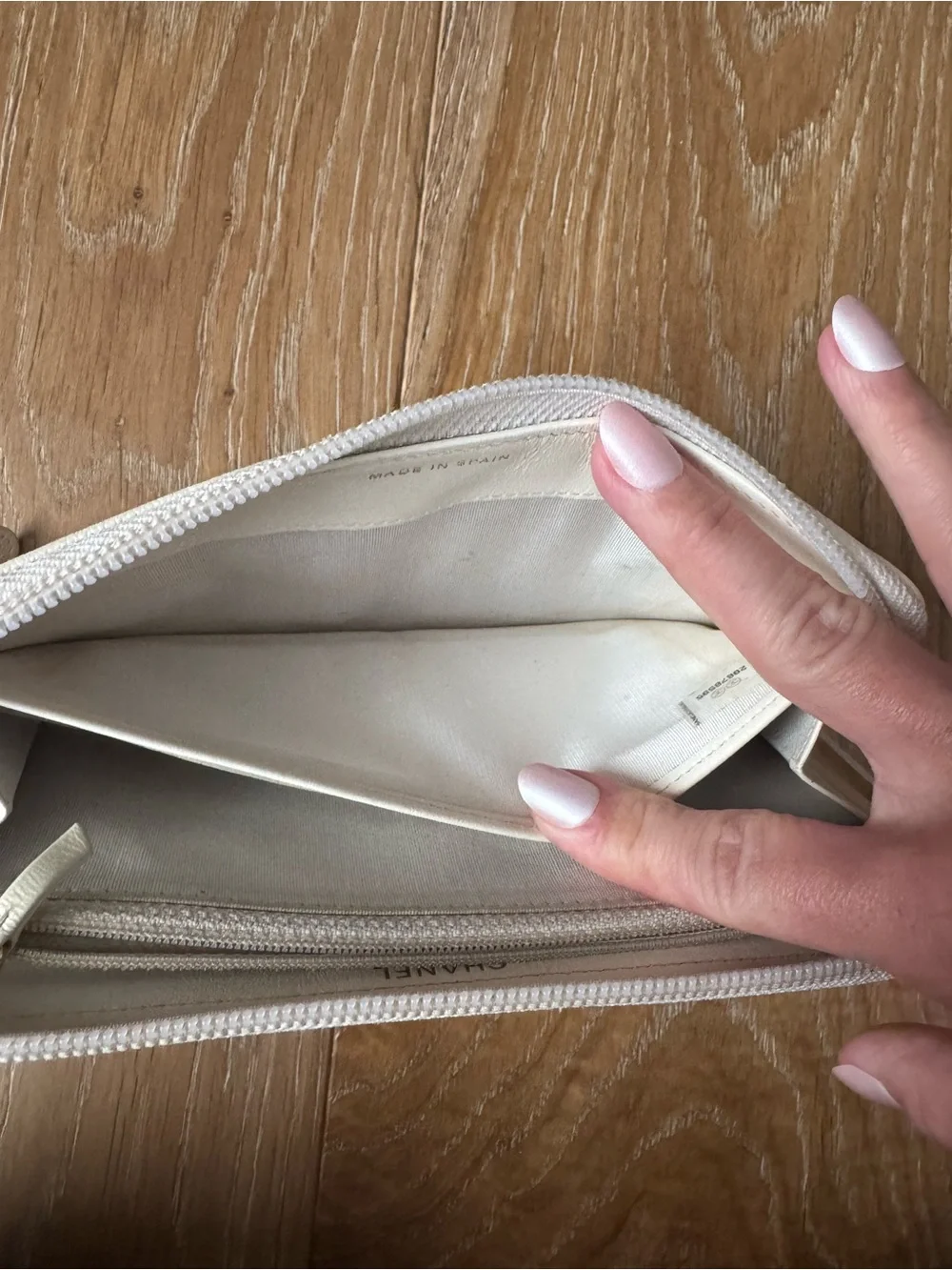 CHANEL Cream Quilted Zip Wallet with Gold CC